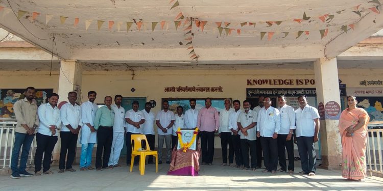 महात्मा फुले विद्यालय मंद्रूप येथे डॉ. बाबासाहेब आंबेडकर जयंती उत्साहात साजरी